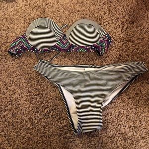 Striped push up top bikini set